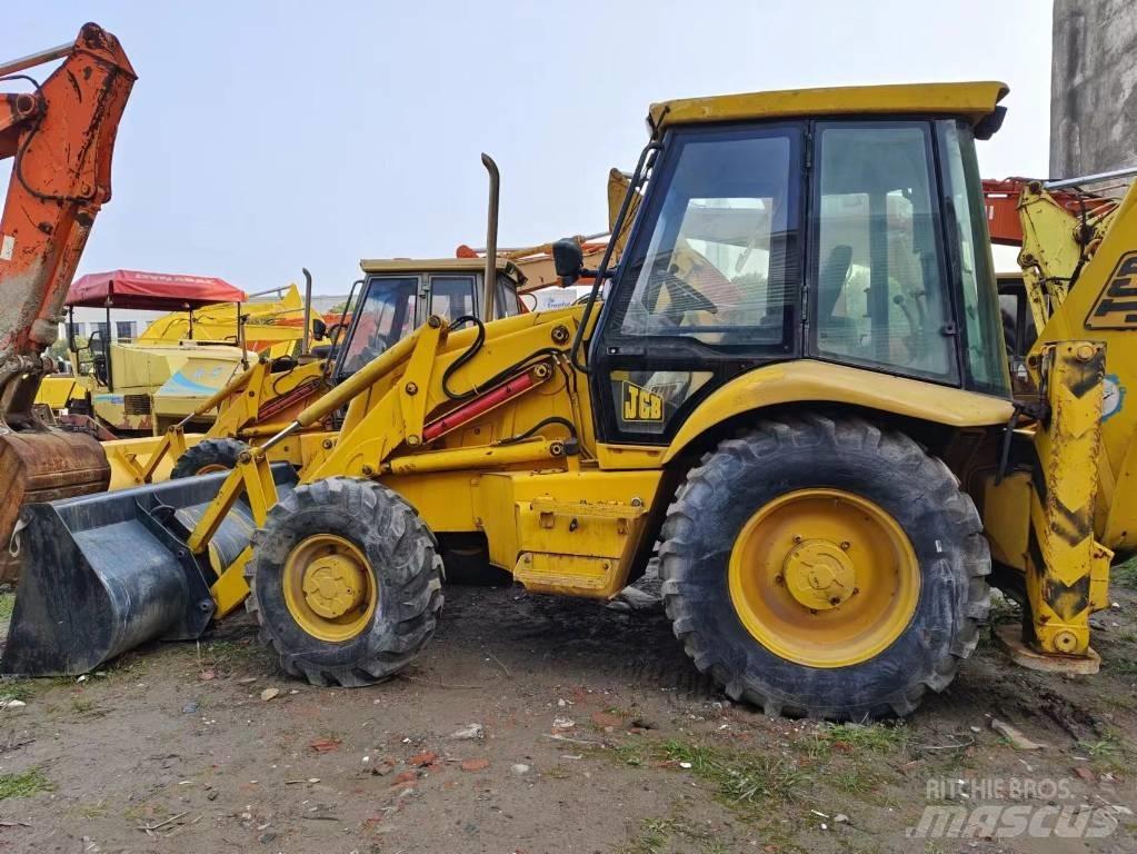 JCB 3cx Buldoexcavatoare
