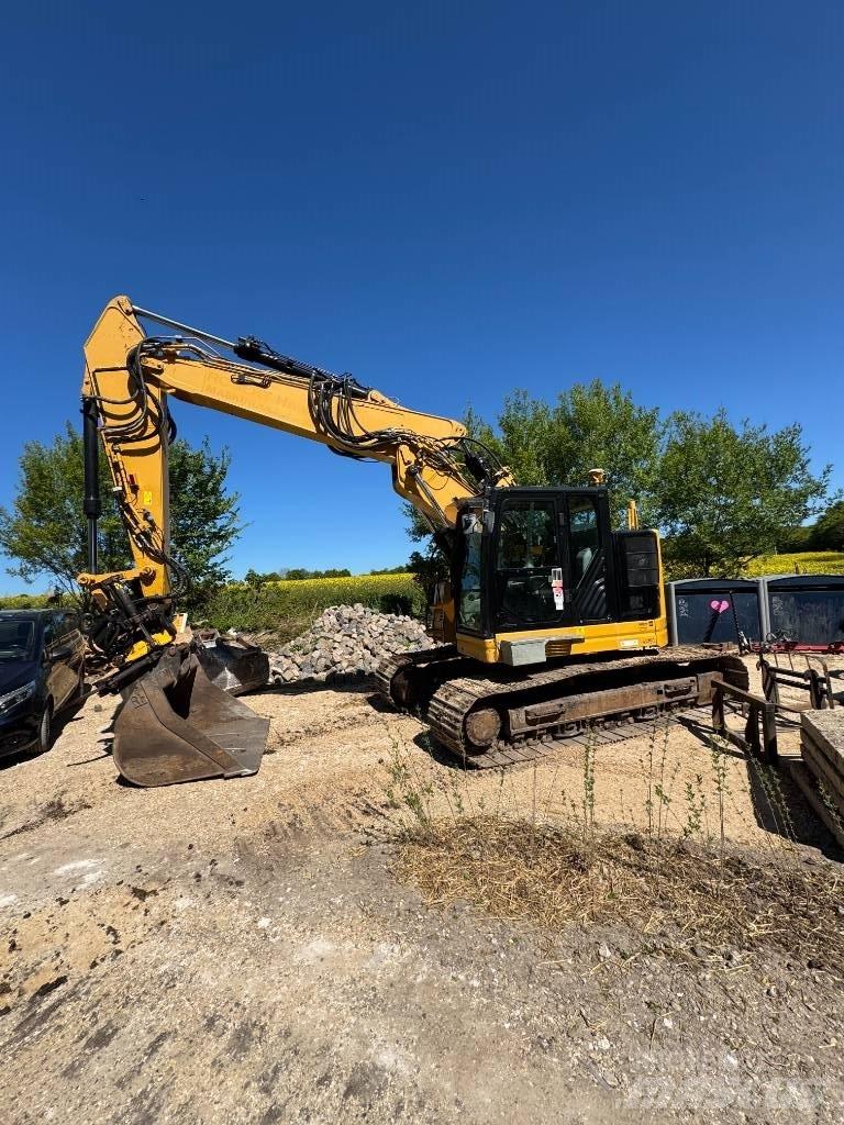 CAT 325 FL CR Excavatoare pe șenile
