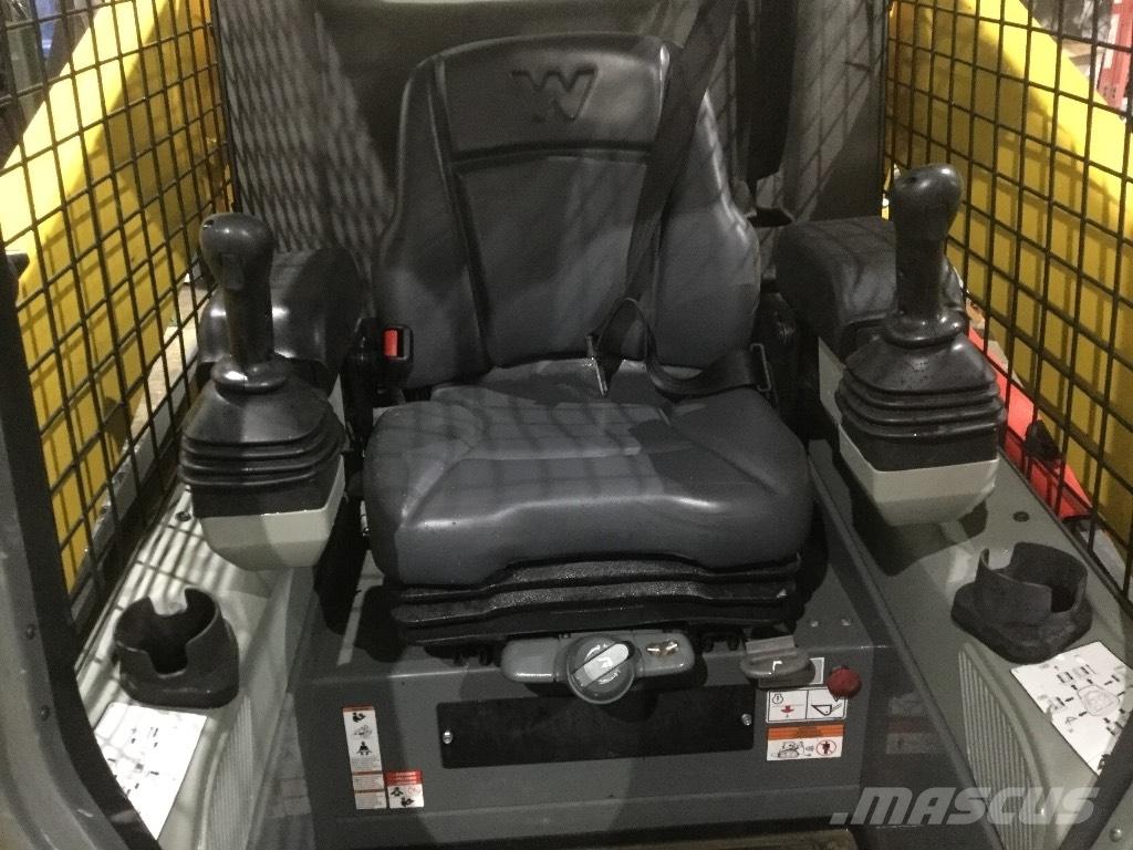 Wacker Neuson ST 31 Încarcatoare cu excavator