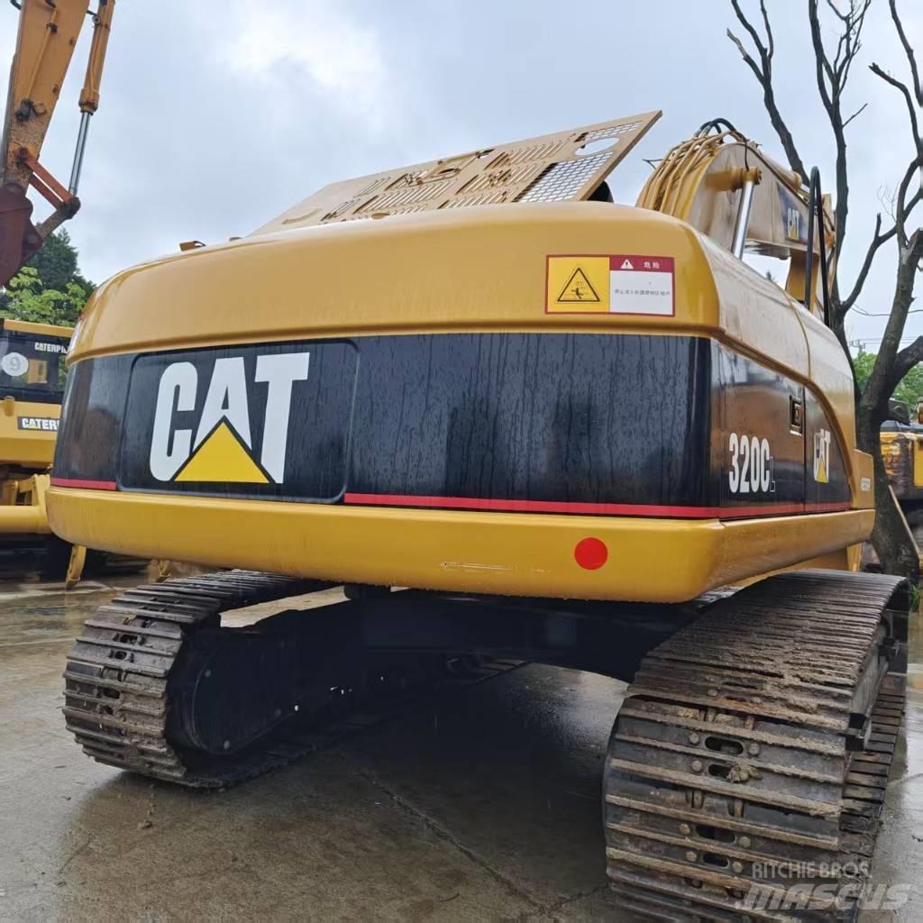 CAT 320 C L Excavatoare pe șenile
