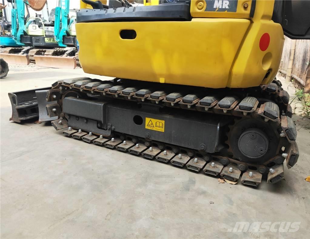 Komatsu PC18MR-3 Mini excavatoare < 7t