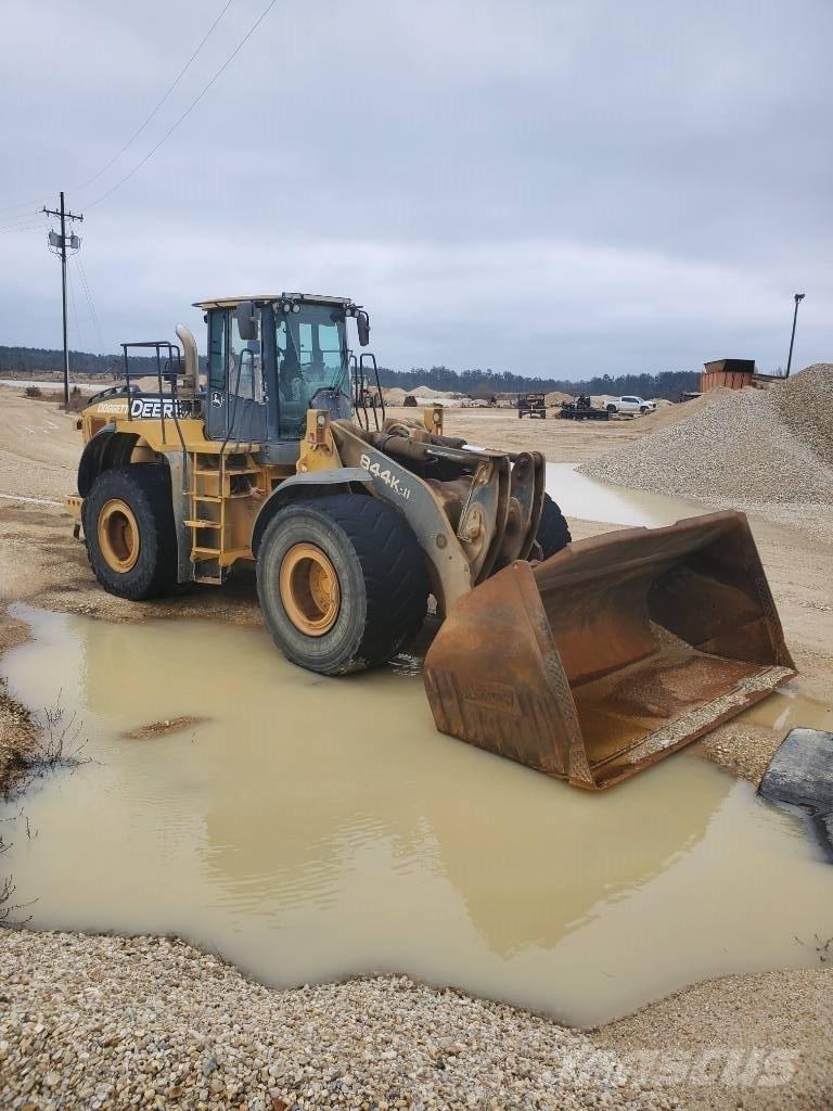 John Deere 844 K Incarcator pe pneuri