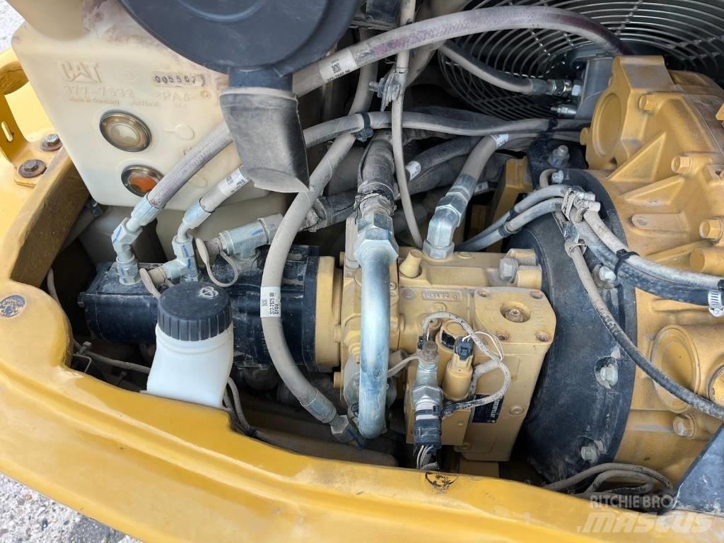 CAT 908 H Incarcator pe pneuri