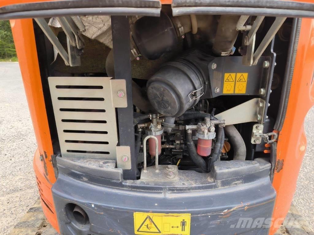 Hitachi ZX 26 U-5A Mini excavatoare < 7t