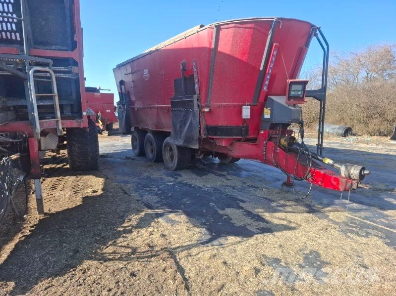 JF FEEDER VM 38 Hranire animale