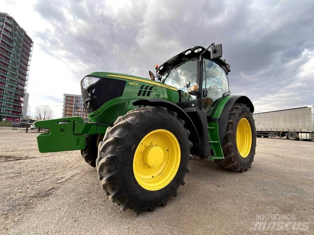 John Deere 6150R Tractoare