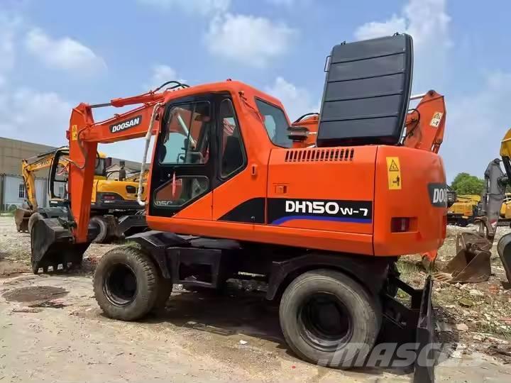 Doosan DH150W-7 Excavatoare cu roti