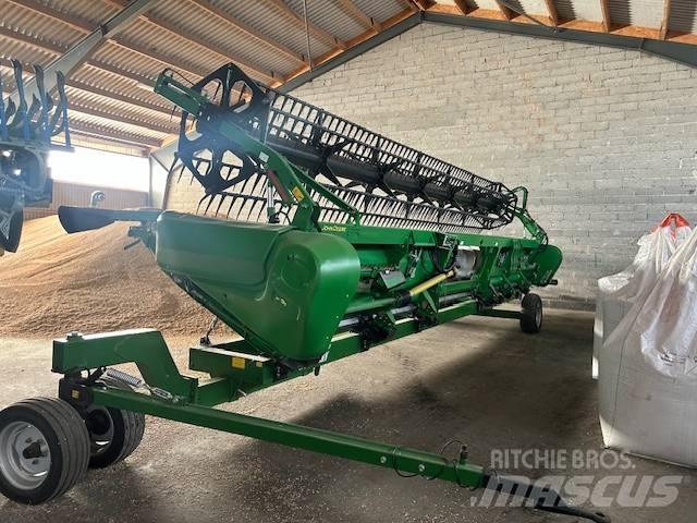 John Deere S 670 i Combine de secerat