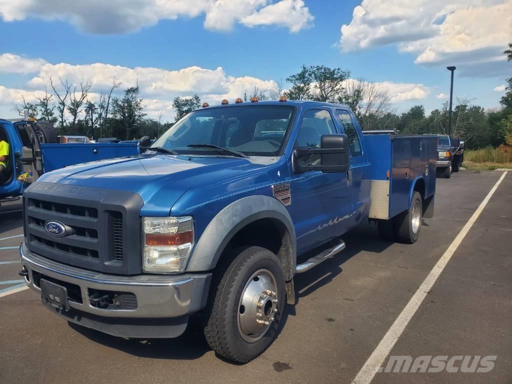 Ford F 550 XL Municipal/vehicul cu uz general