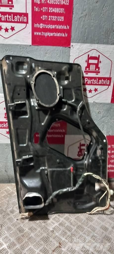 Scania R 440  1534512 Cabine si interior