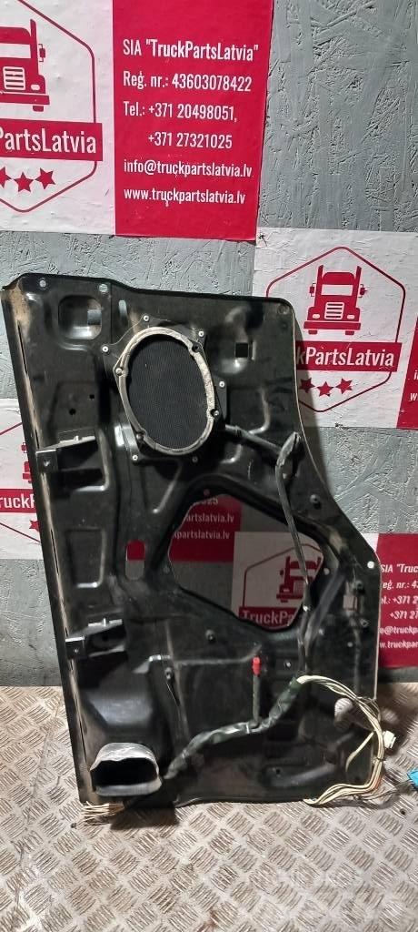 Scania R 440  1534512 Cabine si interior