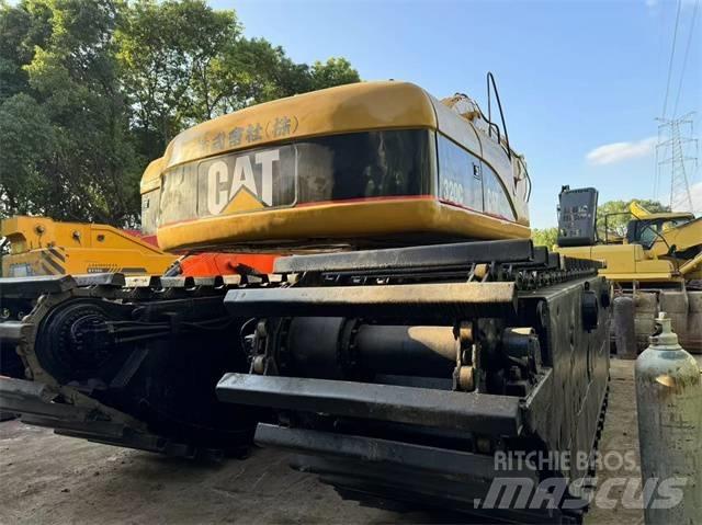 CAT 320 C Excavator amfibiu