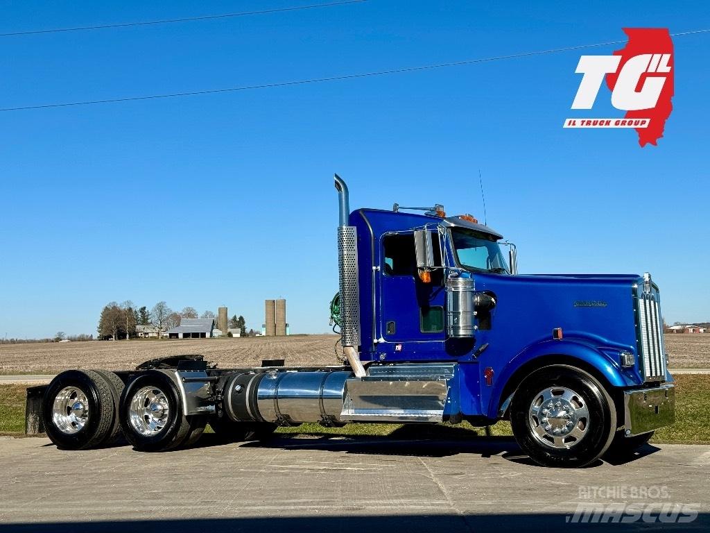 Kenworth W900 Autotractoare