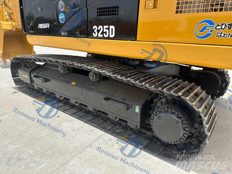 CAT 325 D Excavatoare pe șenile
