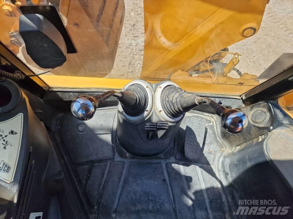 JCB 3 CX Buldoexcavatoare