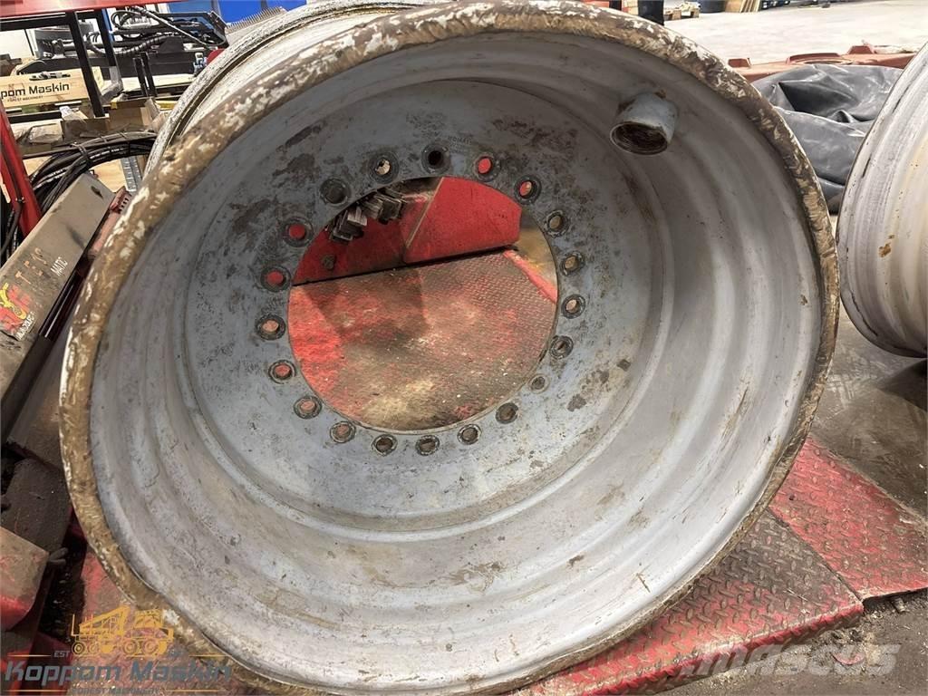 Komatsu 951 23x34 Anvelope, roti si jante