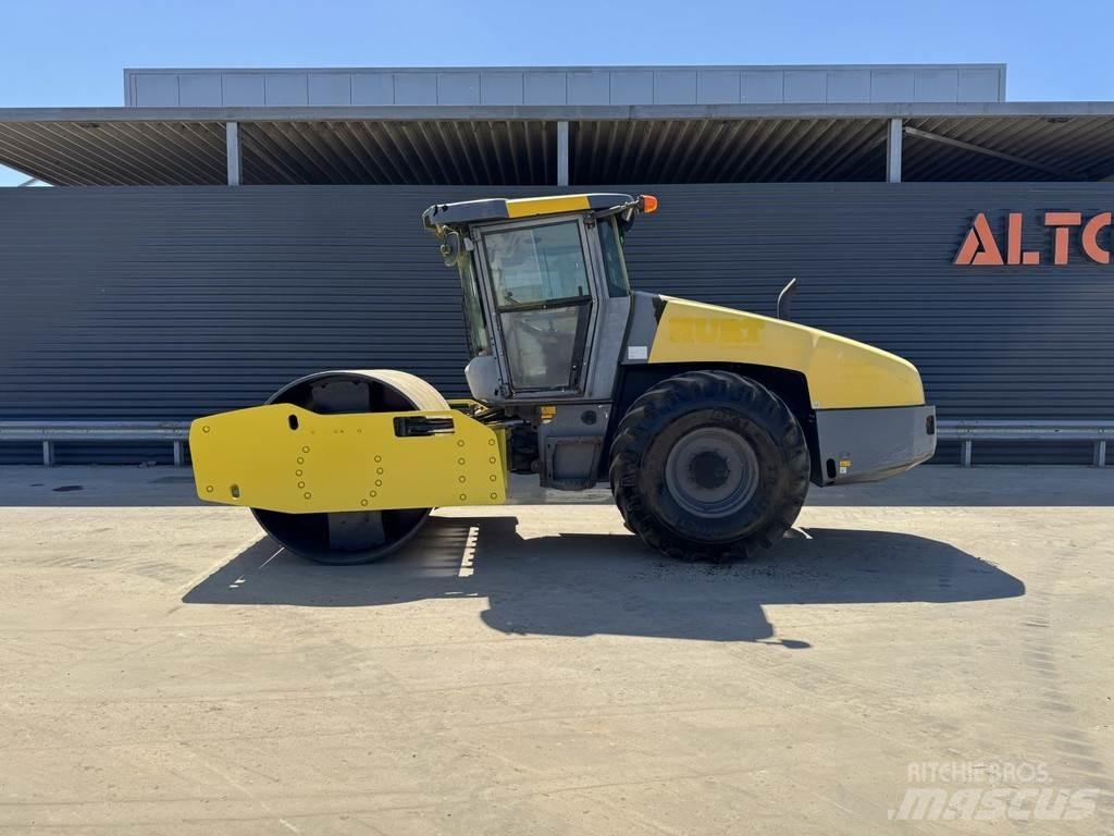 Dynapac CA3500D Compactoare monocilindrice