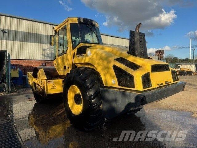 Bomag BW 216 DH-4i Compactoare monocilindrice