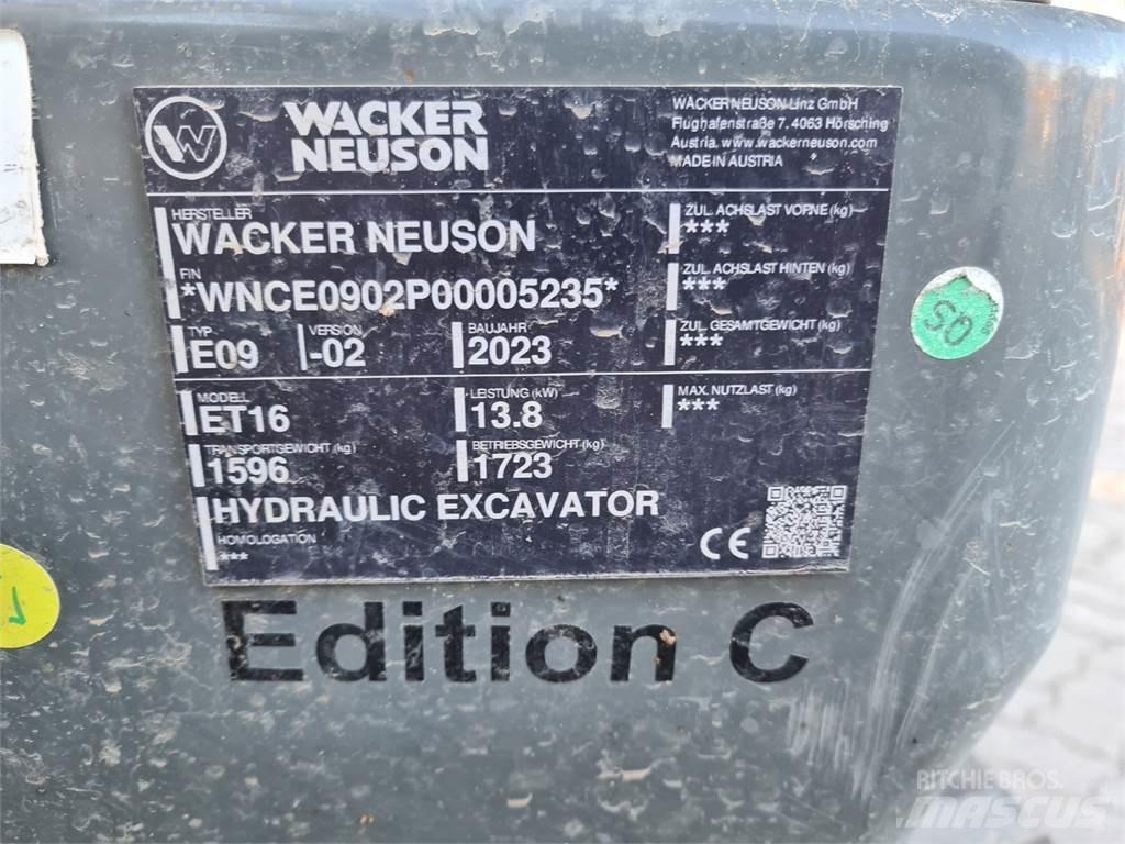 Wacker Neuson ET16 Excavatoare pe șenile
