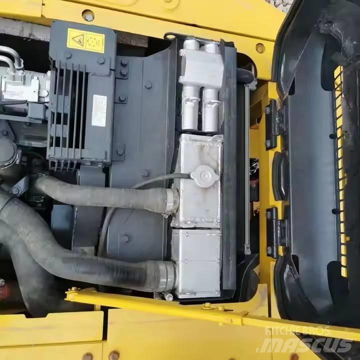 Komatsu PC120 Excavatoare pe șenile
