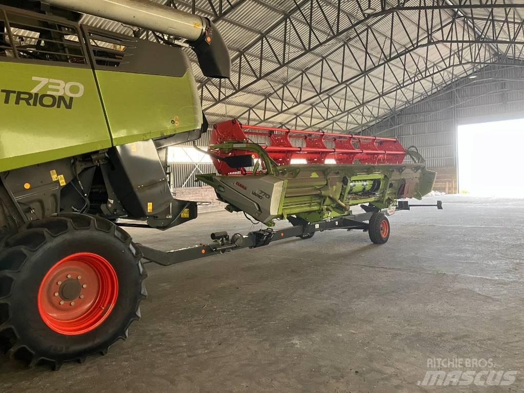CLAAS Trion 730 Combine de secerat