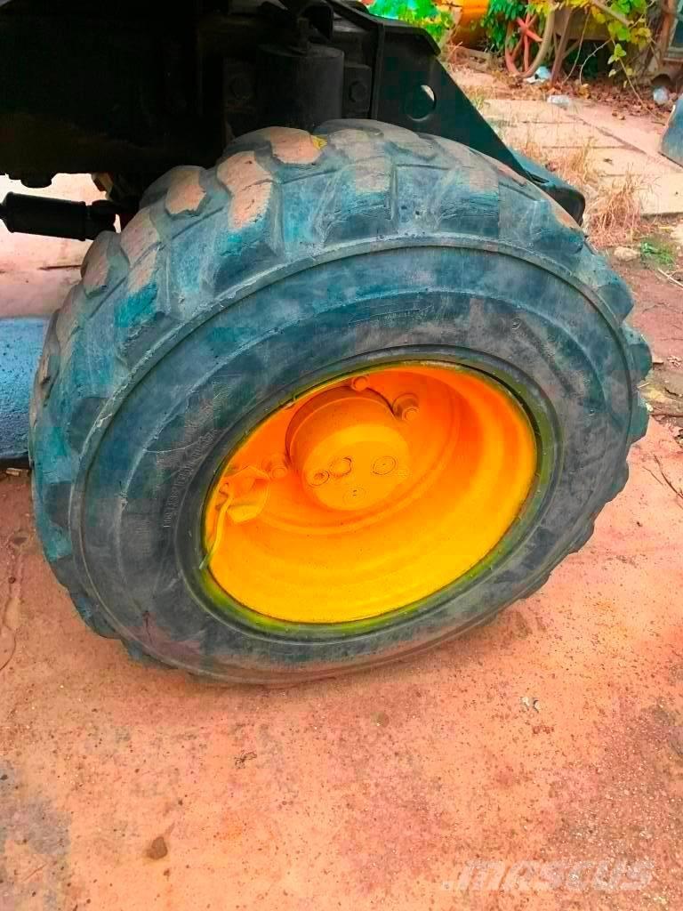 Hyundai Robex 60 W-7 Excavatoare cu roti
