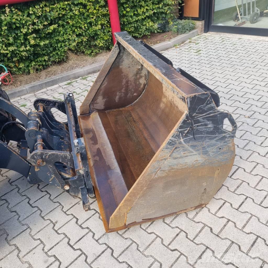 Doosan DL 80-7 Incarcator pe pneuri