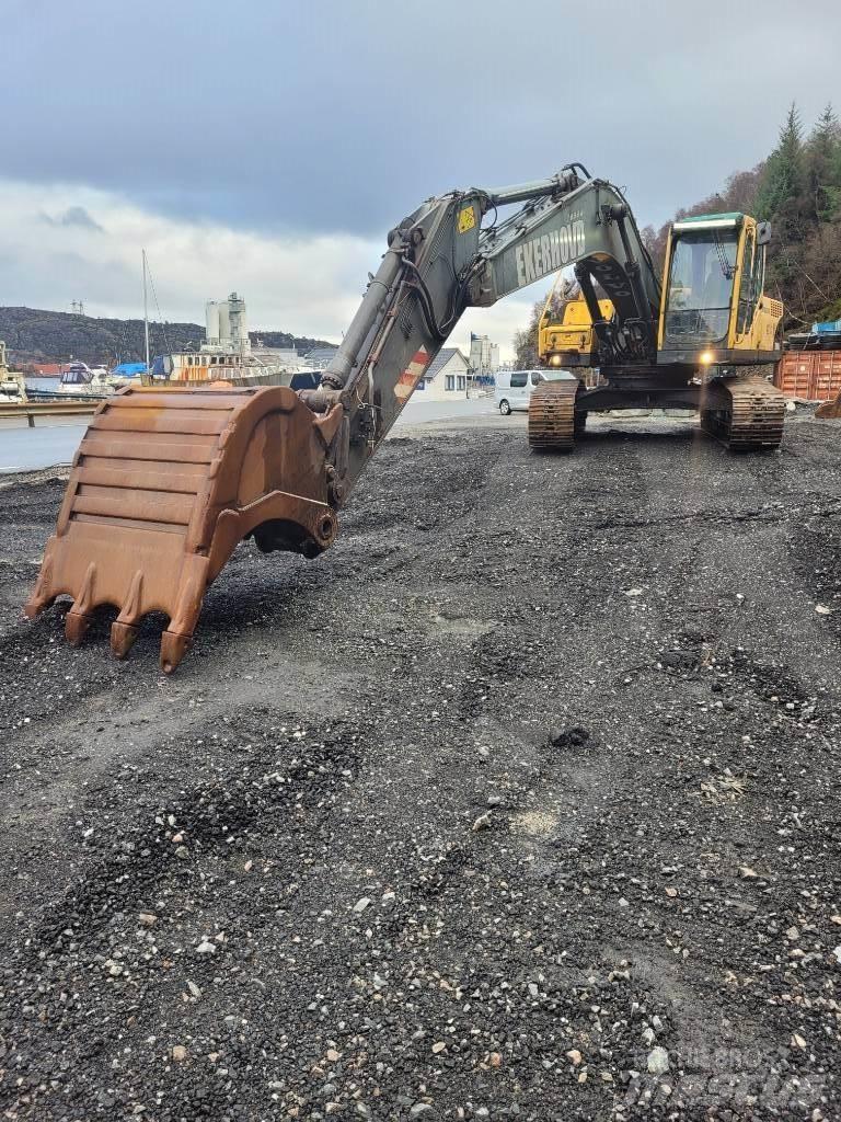 Volvo EC 240 Excavatoare pe șenile

