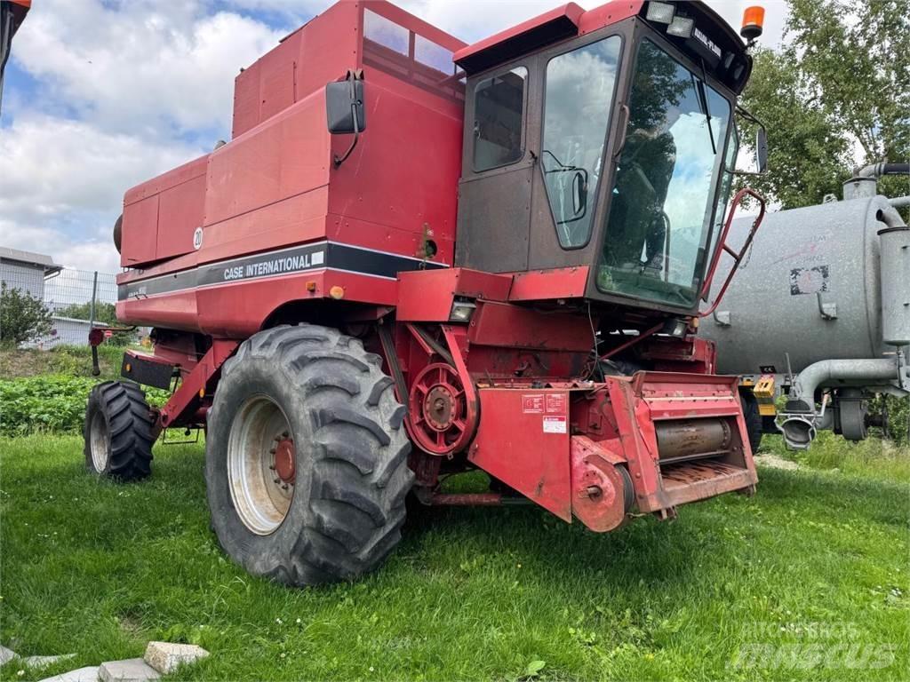 Case IH 1680 Axial Combine de secerat