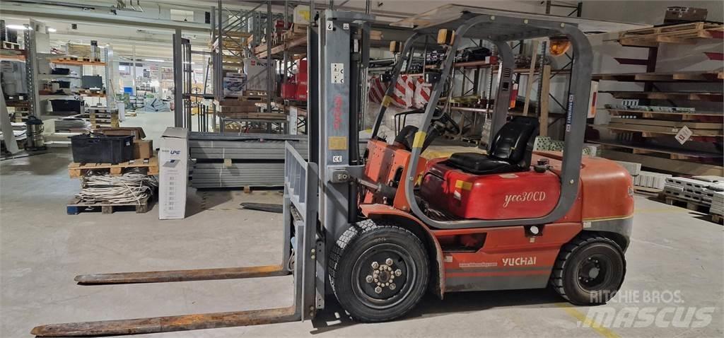 Yuchai YCC30CD Stivuitor diesel