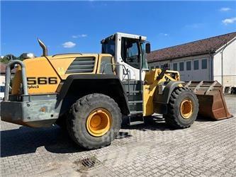 Liebherr 566 Incarcator pe pneuri