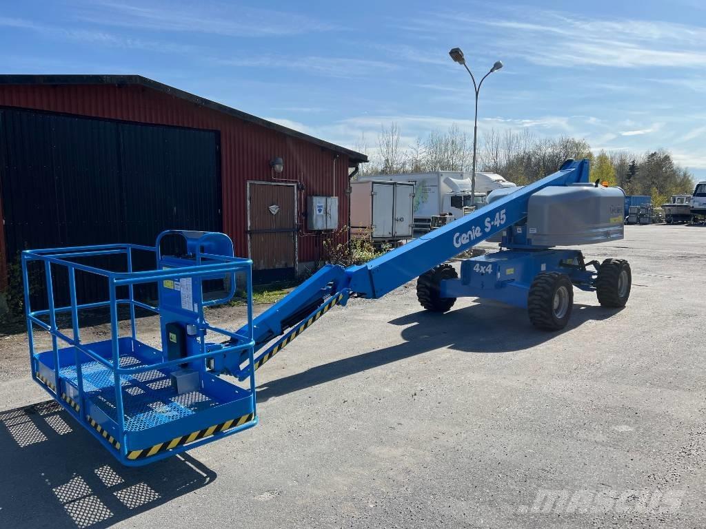Genie S 45 Nacele cu brat articulat