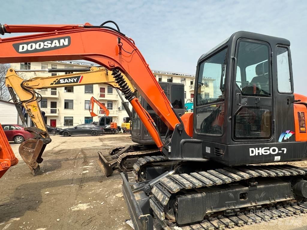 Doosan DH 60 Mini excavatoare < 7t