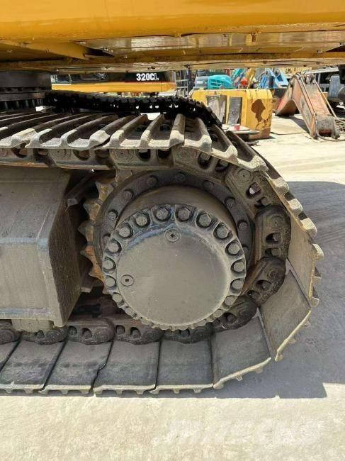 CAT 336 D Excavatoare pe șenile
