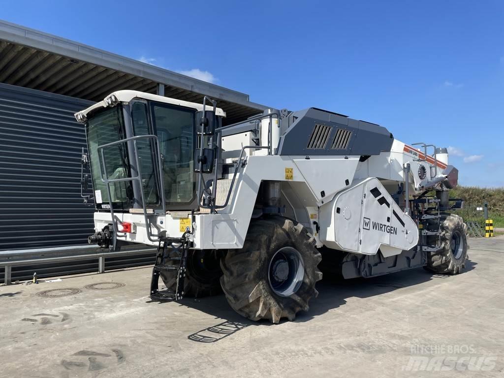 Wirtgen WR 240I Reciclatori asfalt