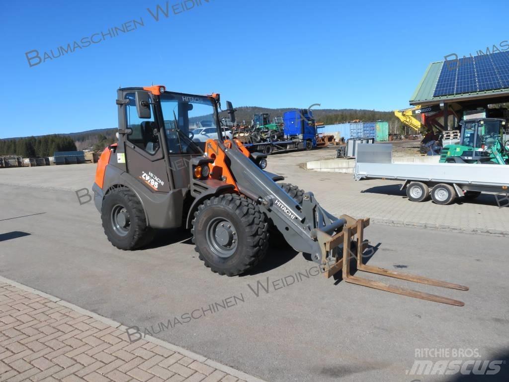 Hitachi ZW 95 Incarcator pe pneuri