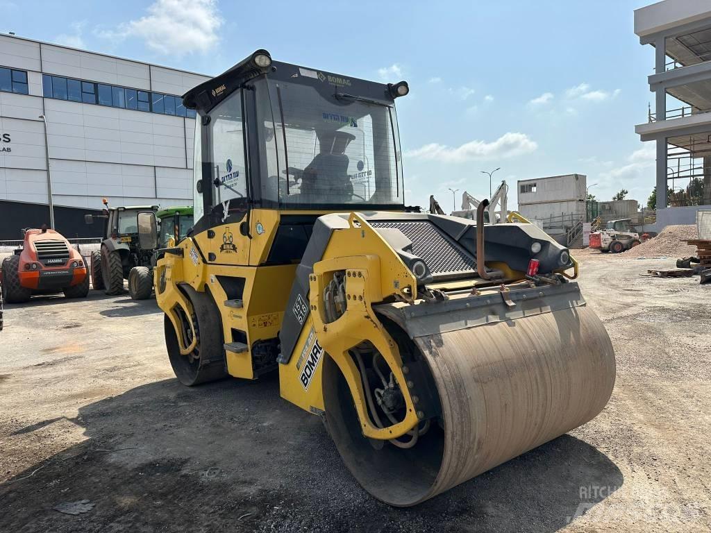 Bomag BW 154 AD-5 Cilindri compactori dubli