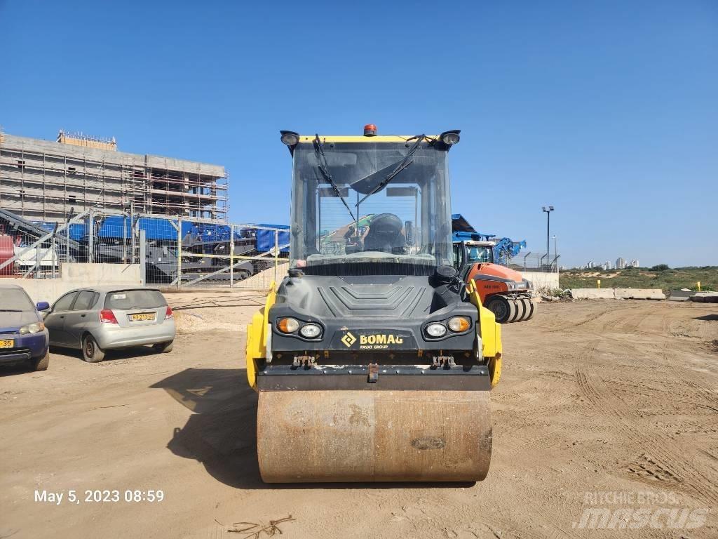Bomag BW 154 AD-5 Cilindri compactori dubli