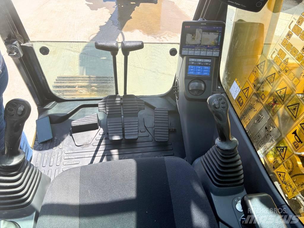 Komatsu PC290LC-11E0 Excavatoare pe șenile

