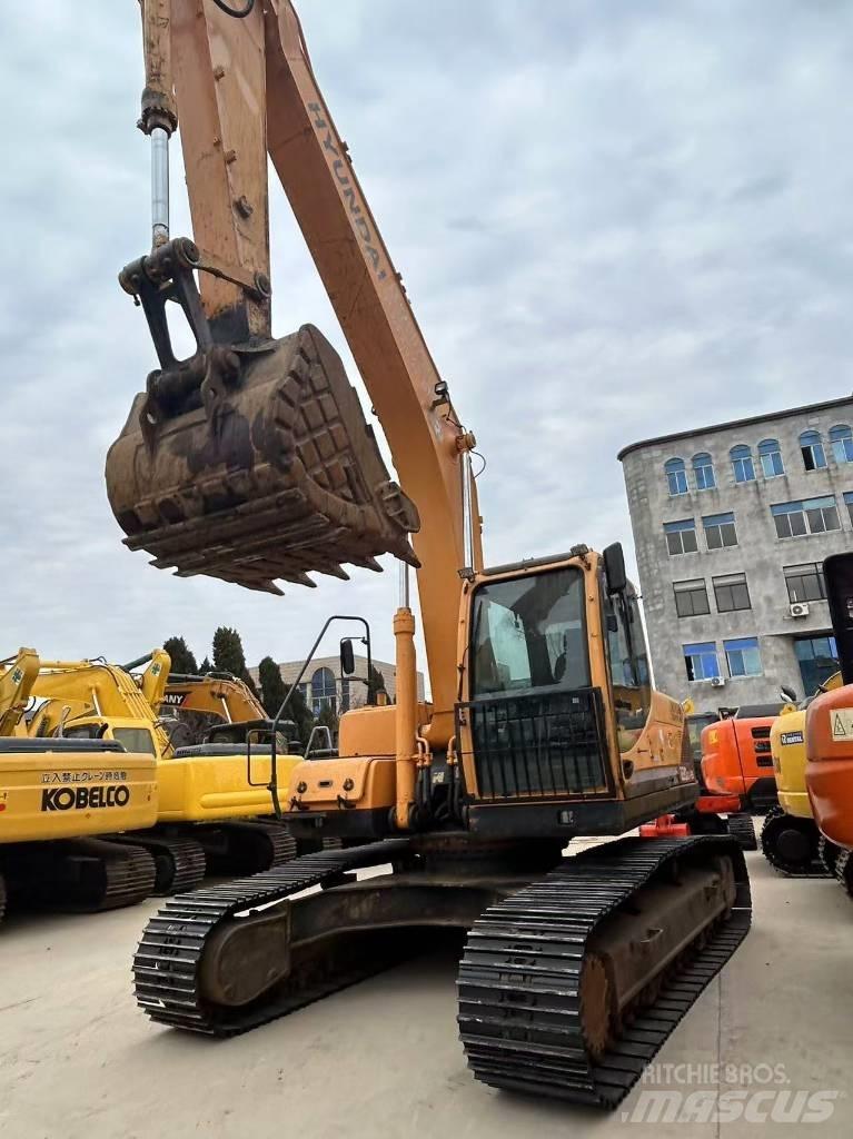 Hyundai R220LC-9S Excavatoare pe șenile
