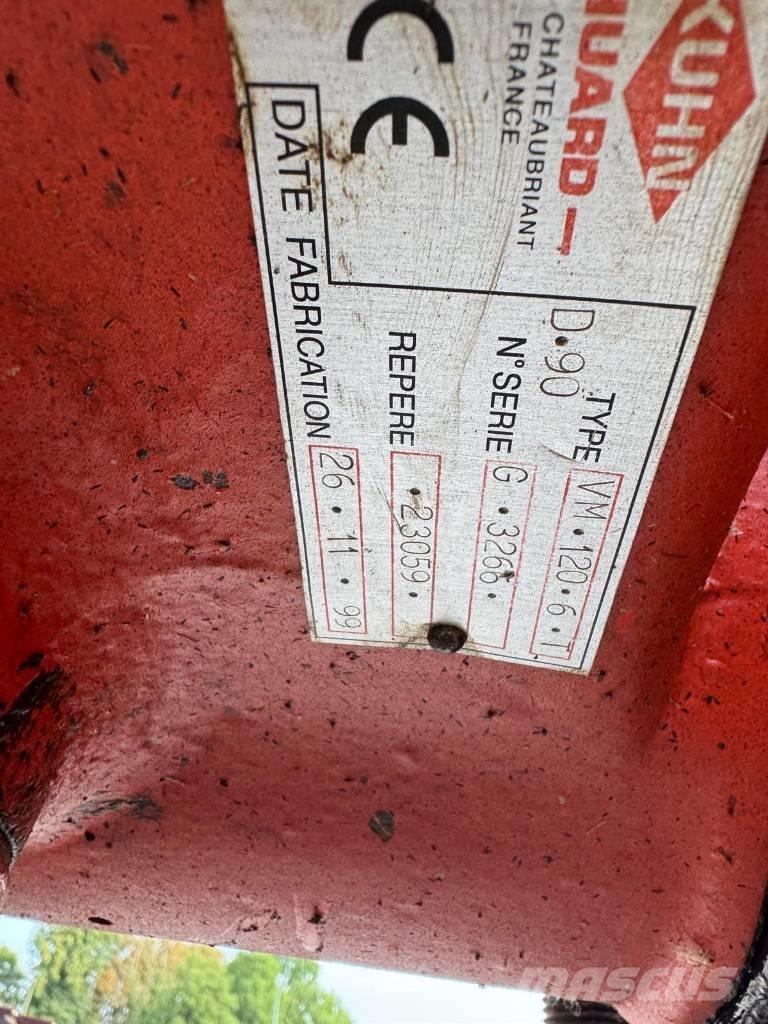 Kuhn Vari-Master 120 Pluguri reversibile