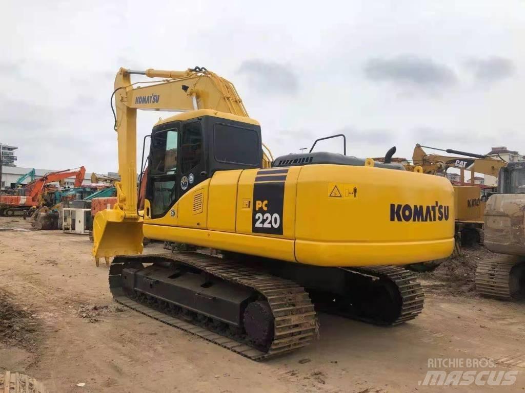 Komatsu PC 220-7 Excavatoare pe șenile
