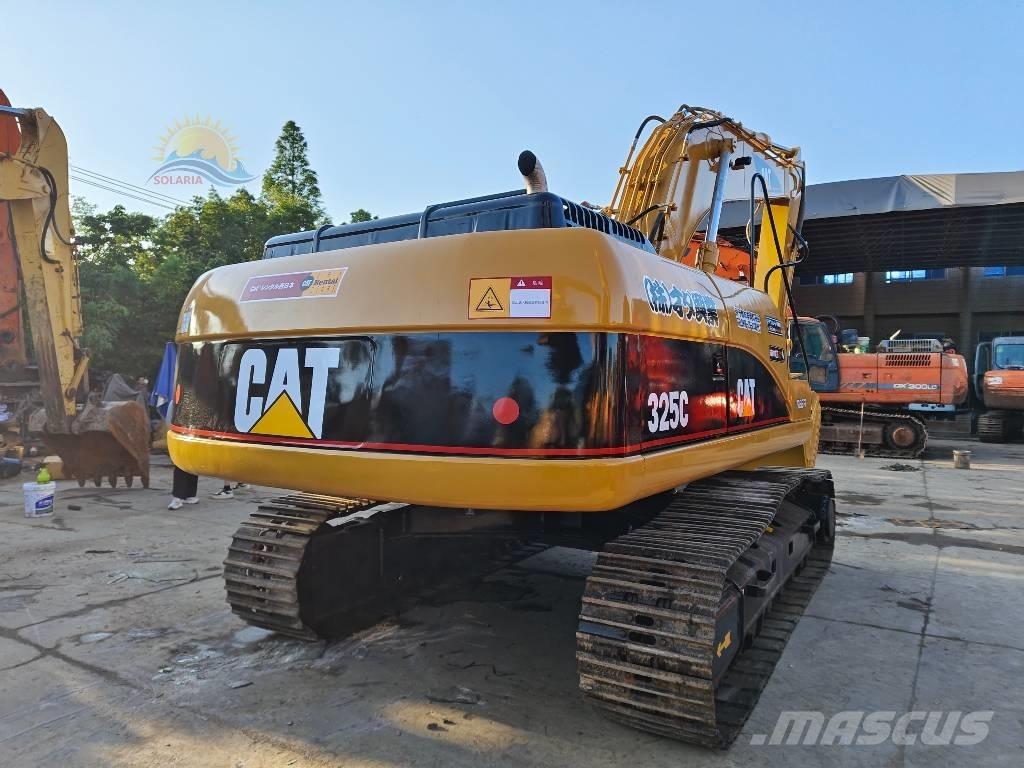 CAT 325 C Excavatoare pe șenile
