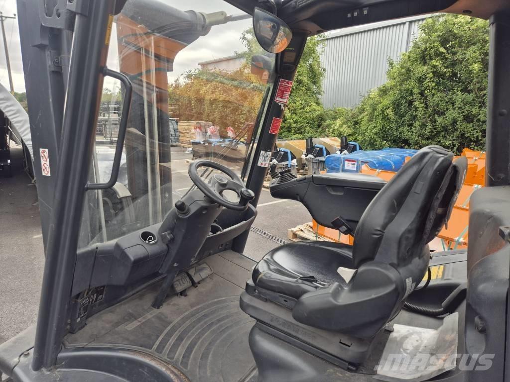 Linde H40D-02 Stivuitor diesel