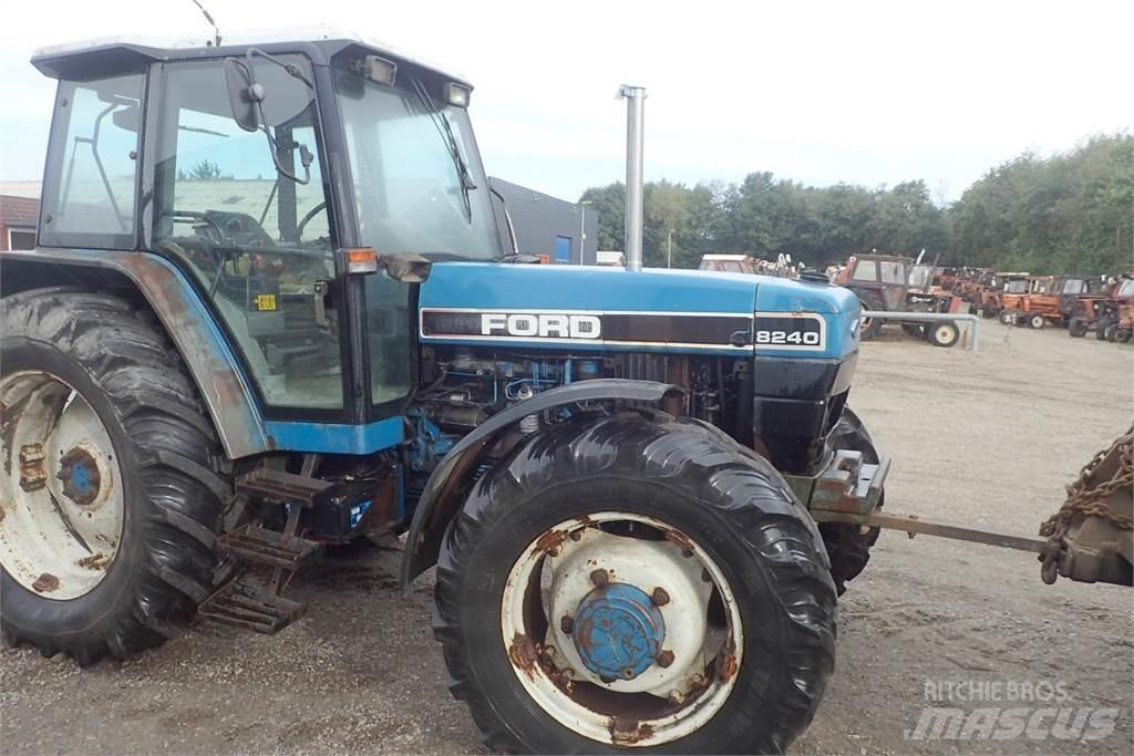 Ford 8240 Tractoare
