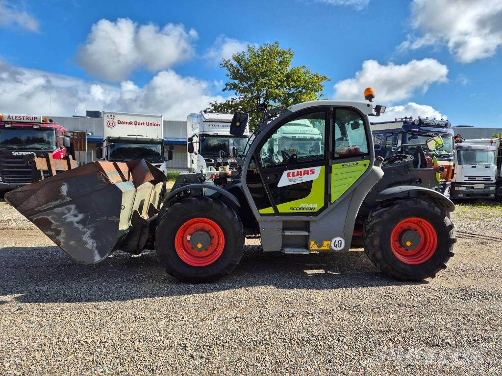 CLAAS Scorpion 7044 Manipulatoare agricole