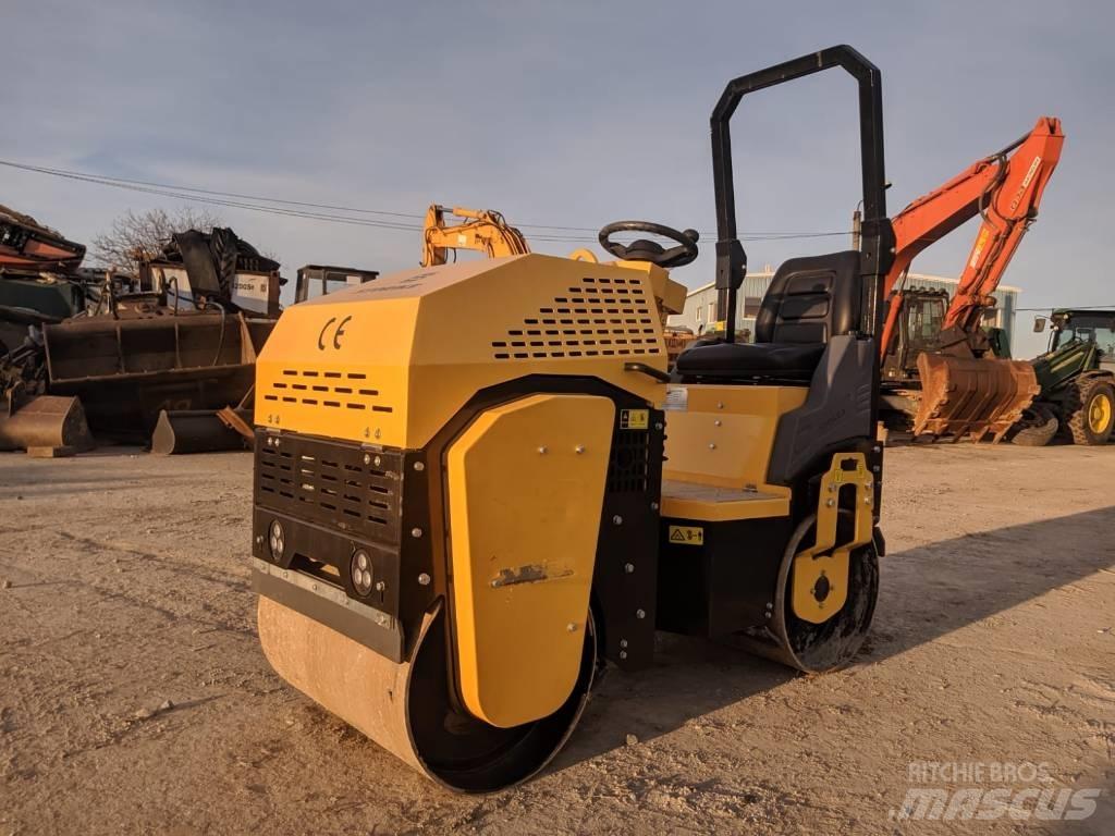 Storike ST 1200 Cilindri compactori cu roti