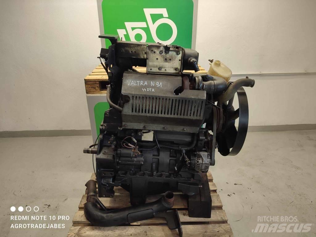 Sisu (44DTA) engine Motoare
