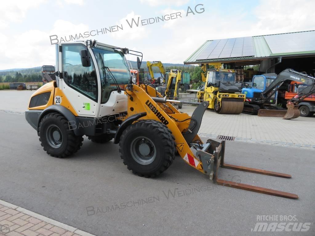 Liebherr L506C Incarcator pe pneuri