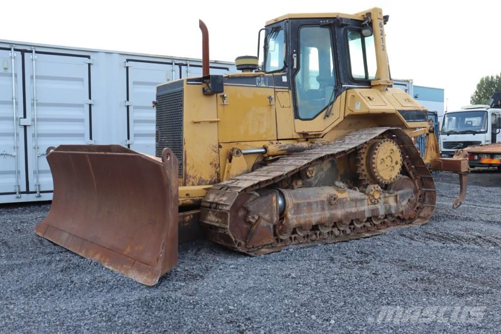 CAT D 6 M XL Buldozere pe senile